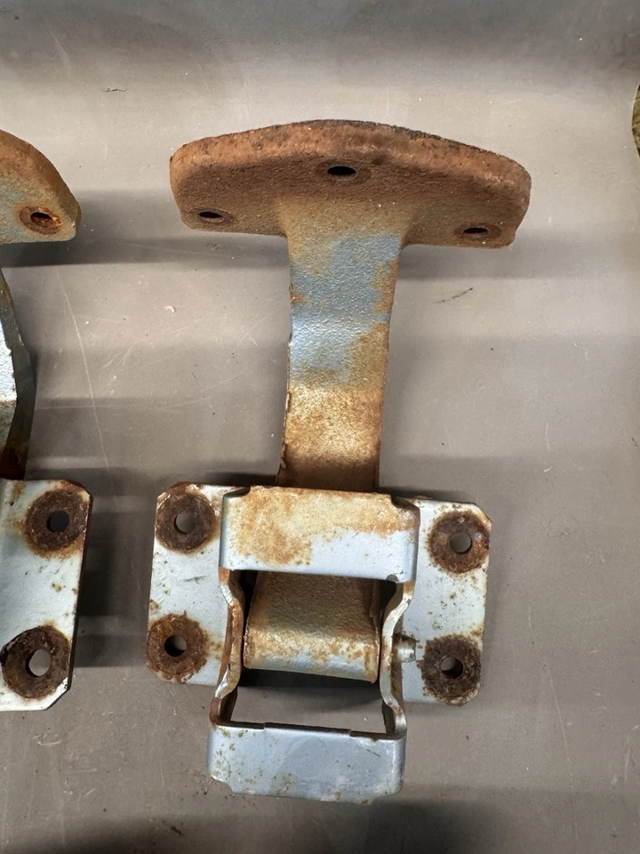 Chevy Impala BelAir Starfire 88 98 1965 1966 2 puertas bisagras Grand Prix Bonneville Foto 4 de 4