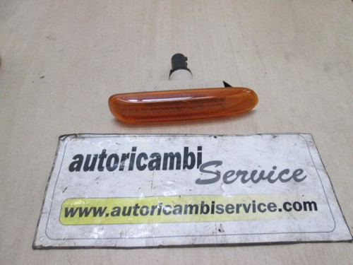 6313837719 Pfeil Anzeige Aus Richtung Kotflügel Vorne Links BMW E46