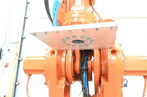 ABB Roboter IRB 660 M2004 inkl. ABB Schaltschrank IRC5 M2004 + Keba Bedienpanel - Bild 6 von 11