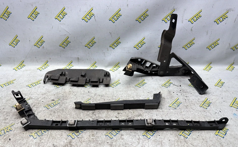 05-08 Acura RL Soporte espaciador trasero conductor izquierdo 2005 2006 2007 2008 parachoques OEM Foto 2 de 2