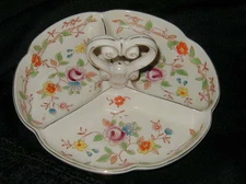VINTAGE CERAMIC HAND PAINTED DIVIDED RELISH, TIDBIT DISH w HANDLE, MADE IN JAPAN