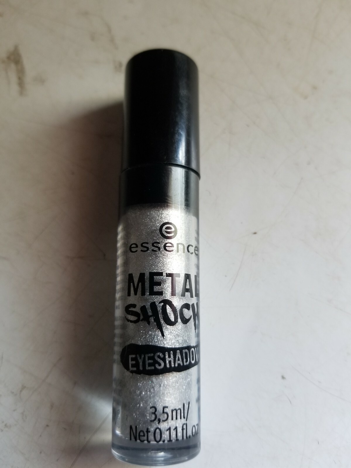 essence liquid eyeshadow