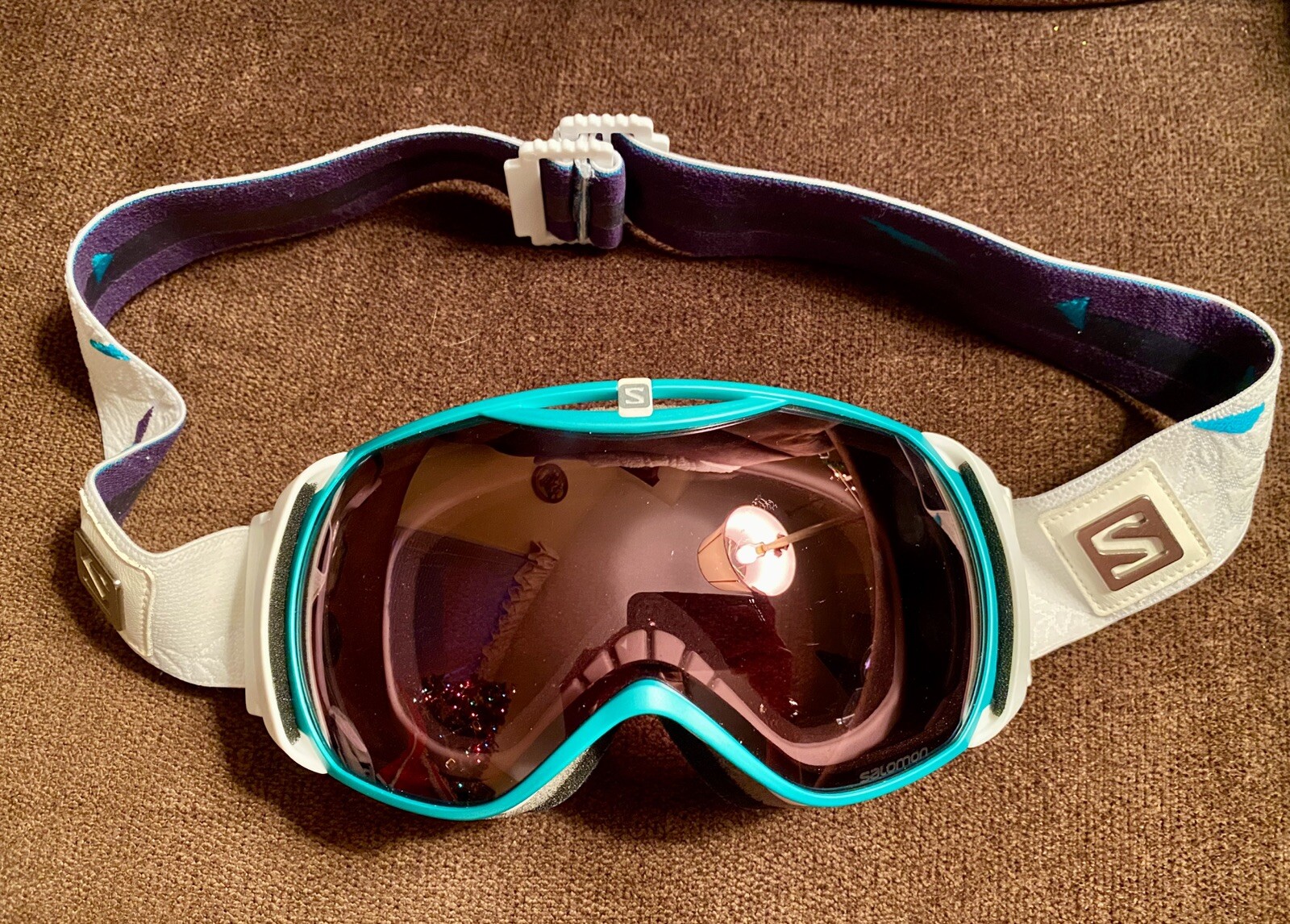 Lotto snowboard sci: occhiali da sci Salomon borsa morbida e lenti Giro Vivid Optics Zeiss