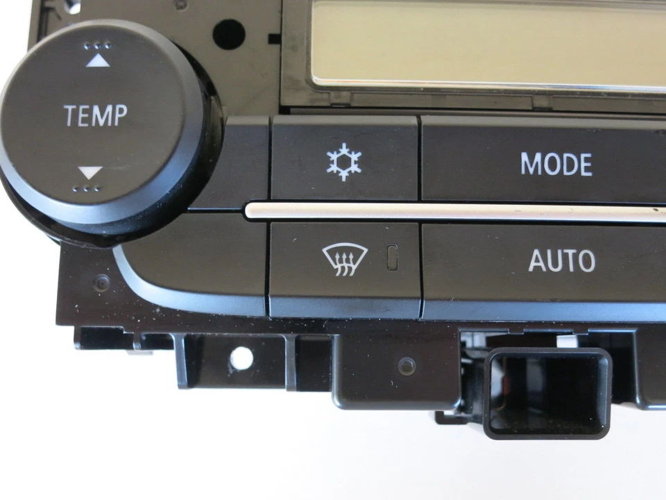 14 15 PANEL DE CONTROL DE CLIMA MITSUBISHI MIRAGE UNIDAD DE TEMPERATURA CALENTADOR DE AIRE ACONDICIONADO OEM CC4579 Foto 4 de 4