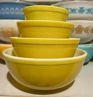 Rare Pyrex Bright Yellow Mixing Bowl Set of 4 Vintage Nesting