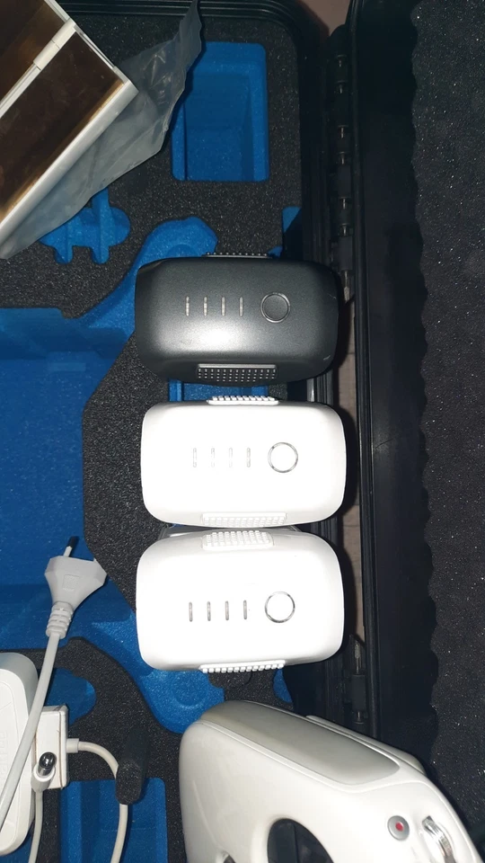 Dji Phantom 4 Drohne - Bild 4 von 4