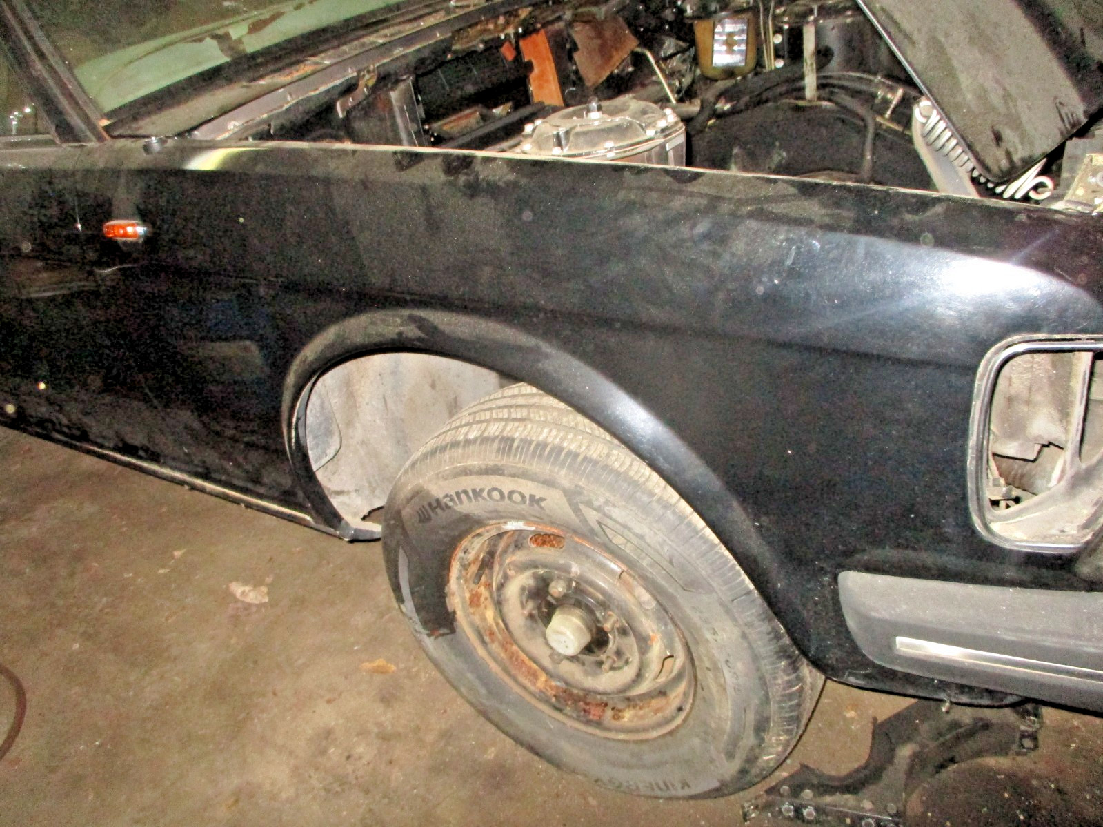 Rolls-Royce Silver Spur Turbo 1981-1989 Front Right Fender