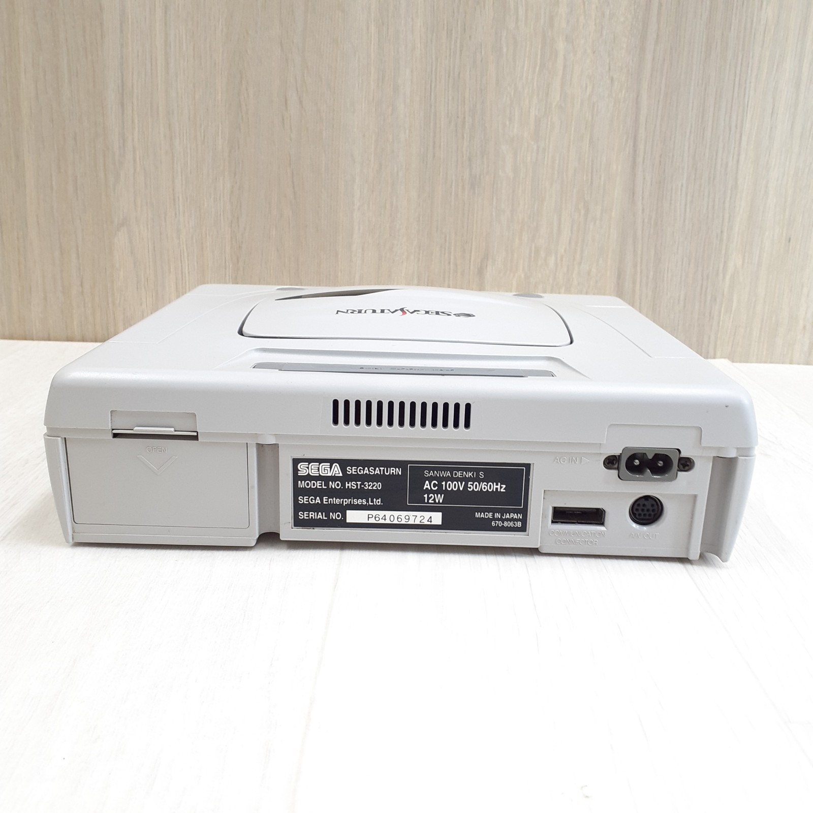 Sega Saturn white Console bundle with 2 controllers &cords W925V *US TARRIF PAID