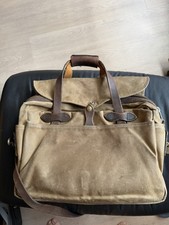 Filson Computer Briefcase (non padded) Tan. Made In USA. Talon Zip