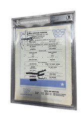 Hulk Hogan WWF Autographed Flyer Beckett Authentic 1991