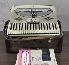 Castiglione Detroit Accordion 6547 with Case Made in Italy White Pearl