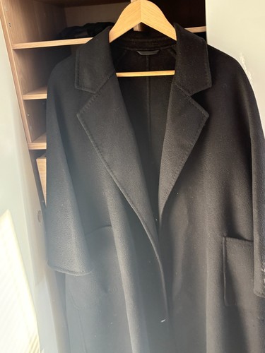 Cappotto lungo nero 100% lana fatto a mano - adatto a M-L, trama onda, lusso minimalista - Foto 5 di 18