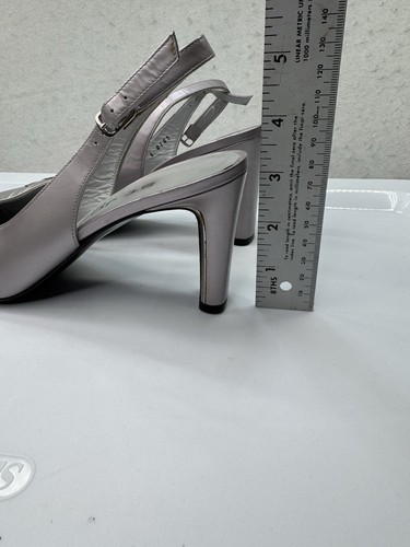 St. John Zinn Caroline Lola Slingback-Heels Größe 7B hergestellt in Italien formell - Bild 8 von 11