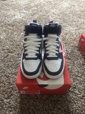 Nike Borough  s Mid in Navy Youth