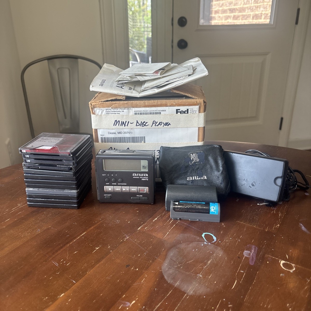 AIWA AM-F3 Portable MiniDisc Recorder Player MD Walkman & Extras