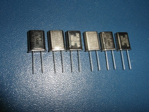 QRP CW X-tals .. 2 sets 3.560MHz,7.010MHz,7.020MHz,14.060MHz,21.060MHz,28.060MHz - Zdjęcie 3 z 3