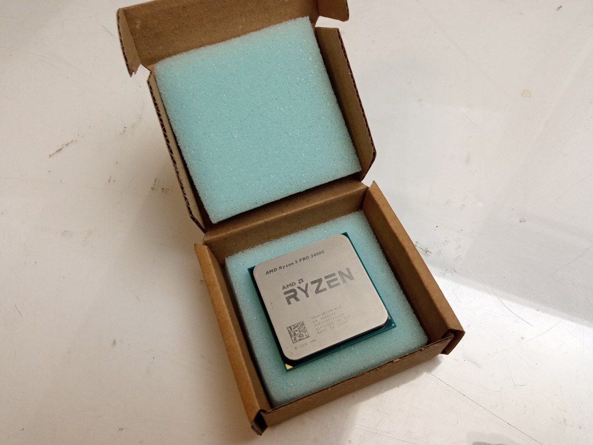 AMD Ryzen Pro 2400G GHz Socket AM4 Processor CPU