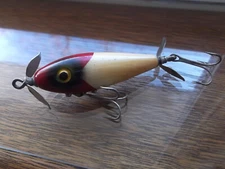 Older USA South Bend Classic Nip I Diddee 3/8oz. Red Head