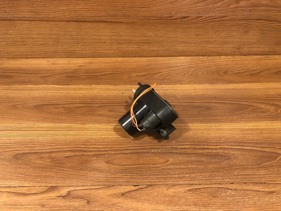 JAGUAR XJ6 XJS 1990-1995 MÓDULO DE BOMBA DE VACÍO DE CONTROL DE CRUCERO 003572 OEM Foto 2 de 4