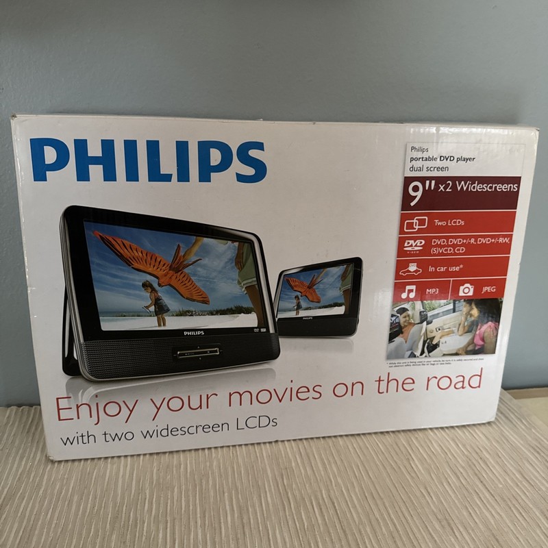 Portable DVD Player Philips Dual 9-Inch Widescreen NEW in Box