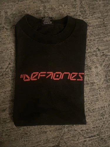 Vintage Y2K Deftones Digital Clock Font T Shirt Rare Size L - product listing photo