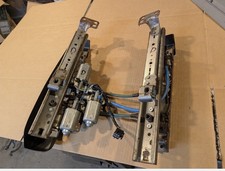 1994-1996 Chevy Caprice Impala Ss B Body Driver Side Electric Seat Track 1994-1996 Chevy Caprice Impala Ss B Body Driver Side Electric Seat Track