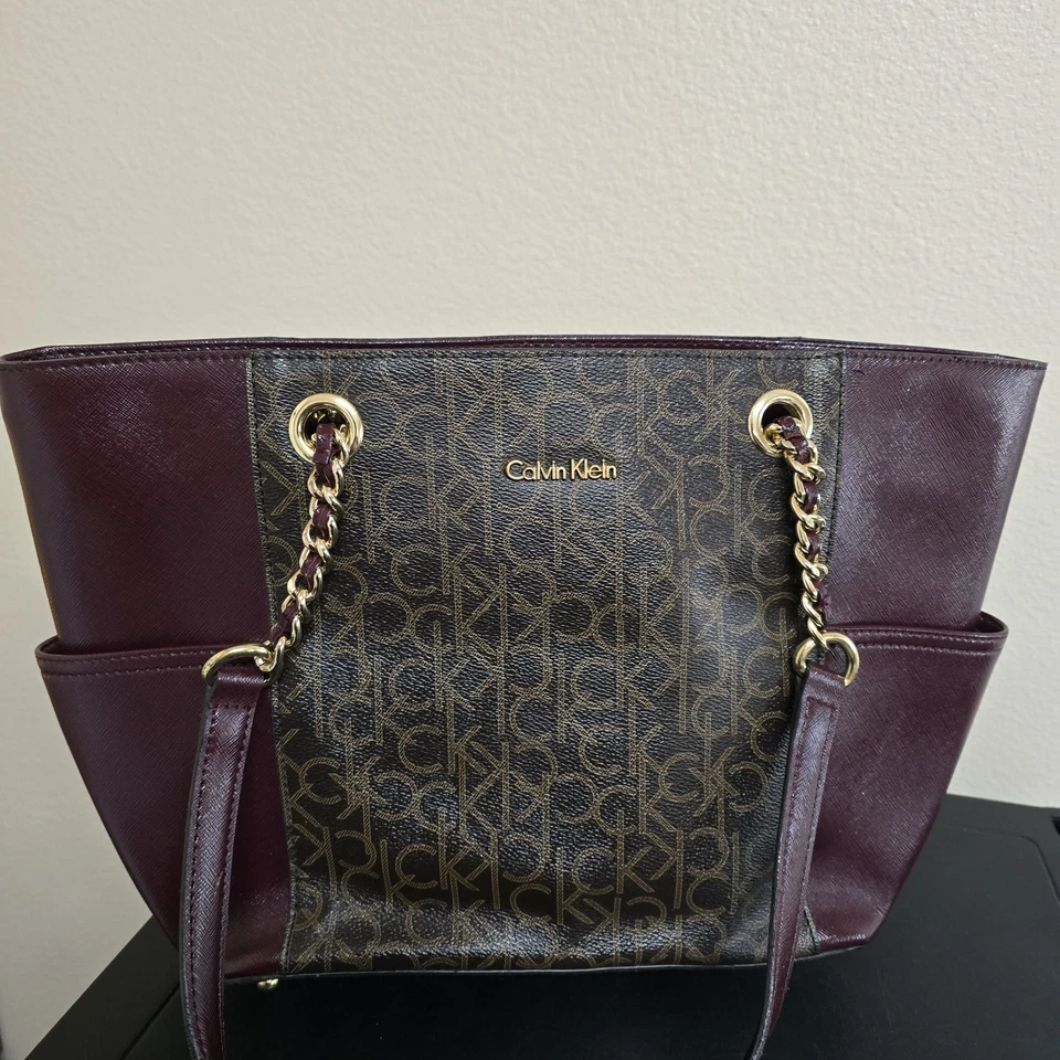 Calvin Klein Womens Tote Bag Strap Inner Zip Pockets Marroon Monogram - Image 2 of 4