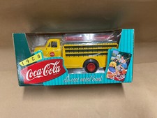 New VINTAGE 1995 ERTL 1953 COCA-COLA Yellow TRUCK DIE-CAST METAL BANK COE LOOK
