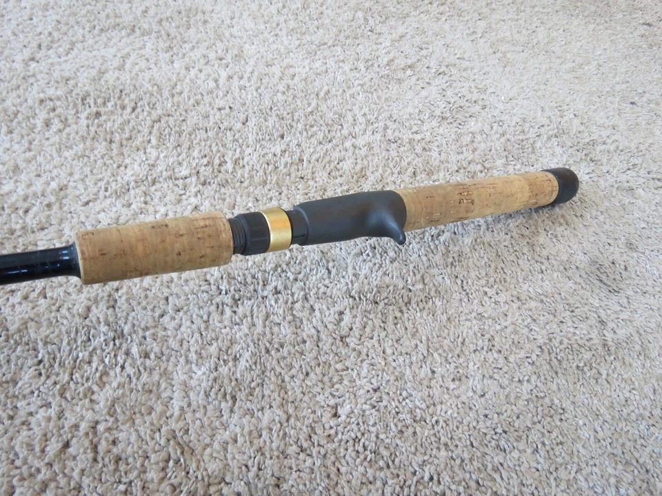 Vara de pesca competição quântica feita nos EUA (lote #18541) - Imagem 4 de 4