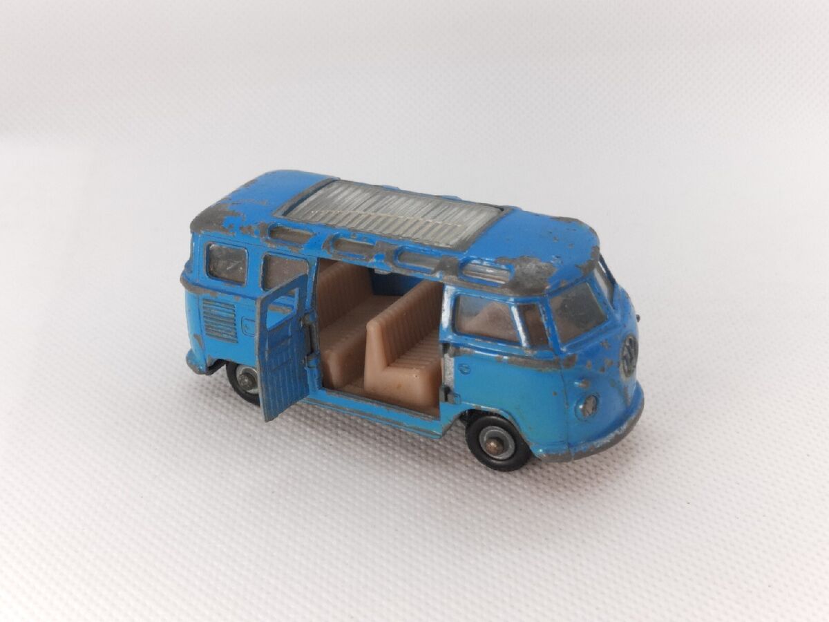 MATCHBOX ミニカー 34 VOLKSWAGEN CAMPER 2台セット