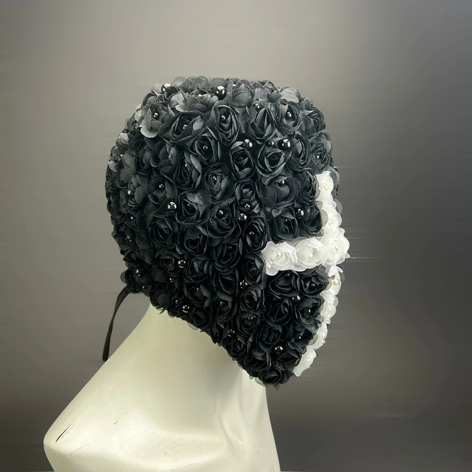 NEGRO TACHONADO BLANCO CROST FLORES CARA COMPLETA SOBRE LA CABEZA MÁSCARA ALTA COSTURA - Foto 3 de 4