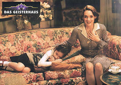 AF Das Geisterhaus (Winona Ryder)