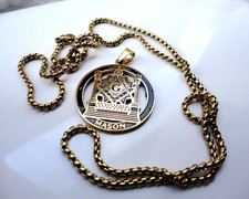Pre-Owned Freemason Pendant Ornate Mason Square Compass Gold and Black