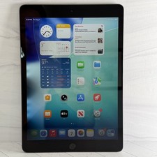 Apple iPad 8th Gen. A2270 128 GB WiFi Space Gray LCD Discoloration H313