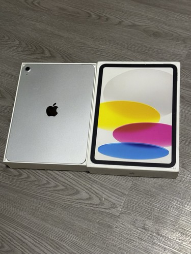 Apple iPad 11 generation" 128GB Silver Wi‑Fi with box