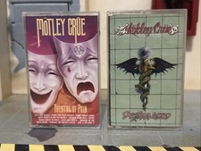 Motley Crue Theatre of Pain  Dr Feelgood 2 Cassette Tape Elektra Entertainment