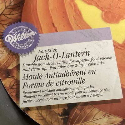 Vintage 1997 Wilton NonStick JACK~O~LANTERN Cake Pan Mold 2105-1516