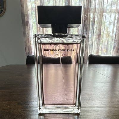 Narciso Rodriguez Musc Noir Perfume Spray, Regular Size 3.3 fl oz