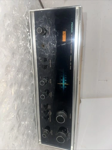 Vintage Wood Pioneer Model SX-440 Stereo AM/FM Receiver  POWER ON UNTESTED