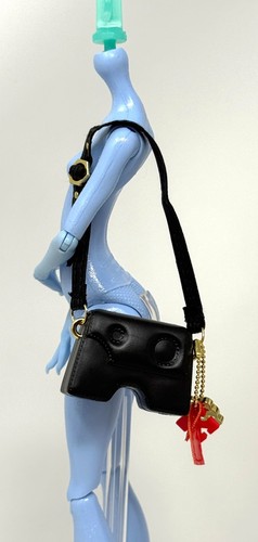 Monster High Off-White Electra Melody Fashion Doll Outfit Purse Burrow 22 Bag