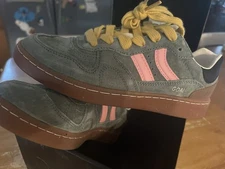 Coolway Goal Green Forest Unisex Sneaker US Size 6 New In Box