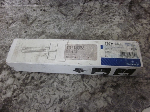 White-Rodgers Emerson Furnace Ignitor 120 volt 60Hz 5.0Amps P/N: 767A-369