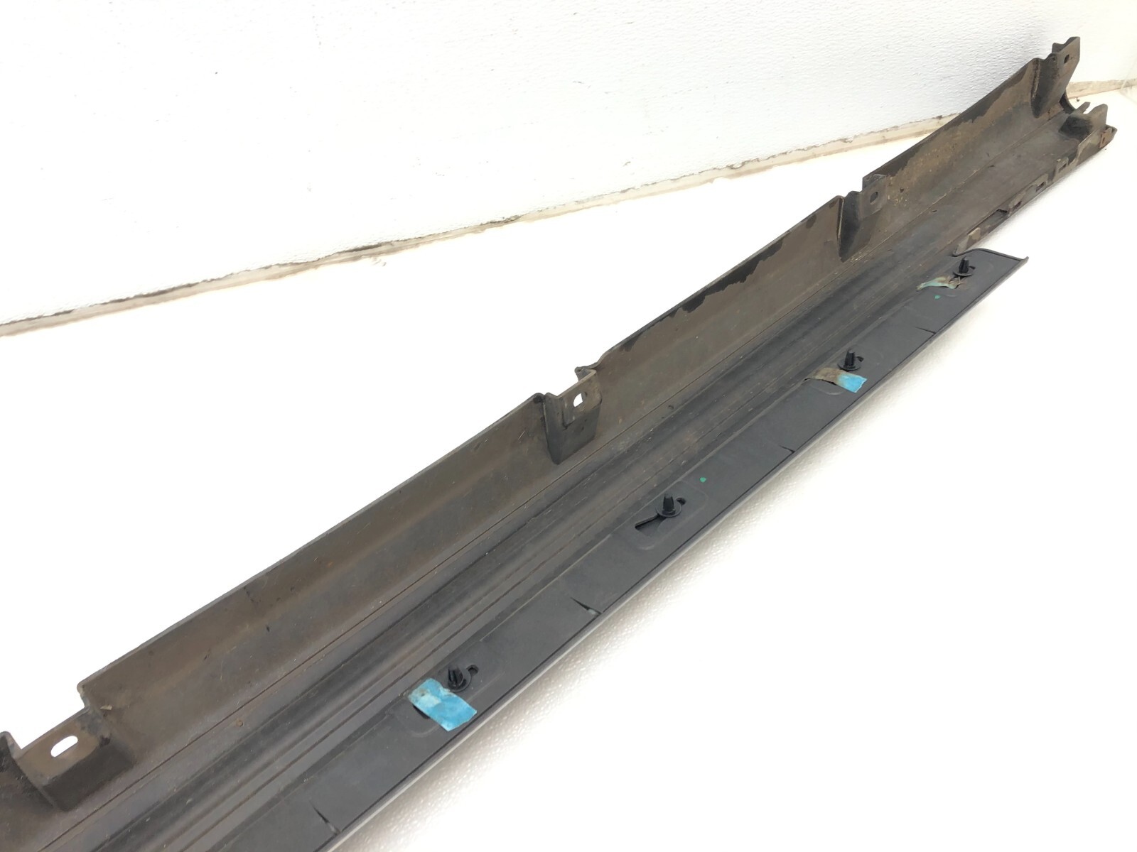 2014-2017 MASERATI GHIBLI S Q4 RIGHT PASSENGER SIDE SKIRT ROCKER PANEL OEM.