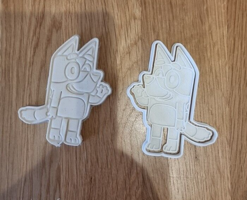 Bluey tagliabiscotti e inserto piccolo medio e grande - Foto 17 di 51