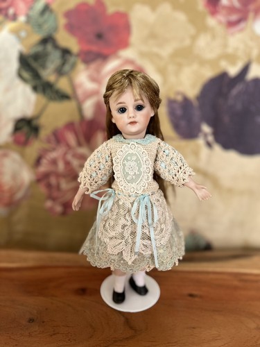 Kleine Vintage Porzellanpuppe Jumeau Repro - Bild 6 von 14