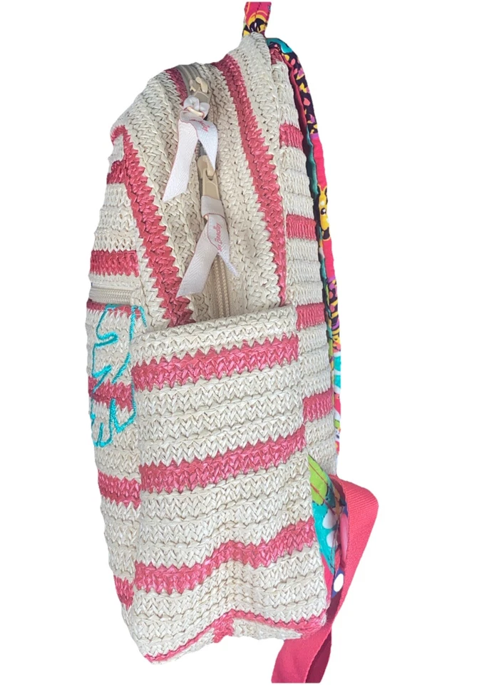 Mini Mochila Vera Bradley Tejida Paja Rosa y Beige Rayas con Hojas Bordadas Foto 3 de 4