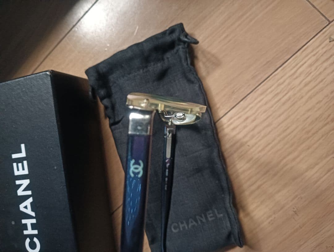 CHANEL Logo Navy Silver Rectangular Frame AUTHENT… - image 3