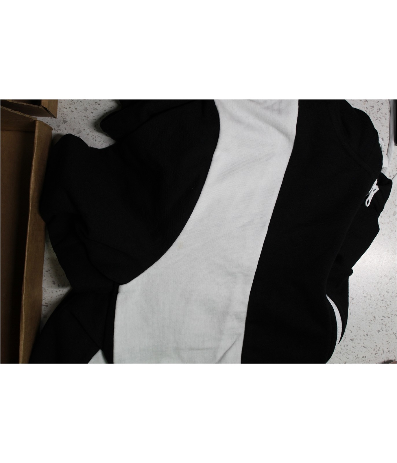 Reebok Mens Training Essentials Linear Track Jack… - image 4