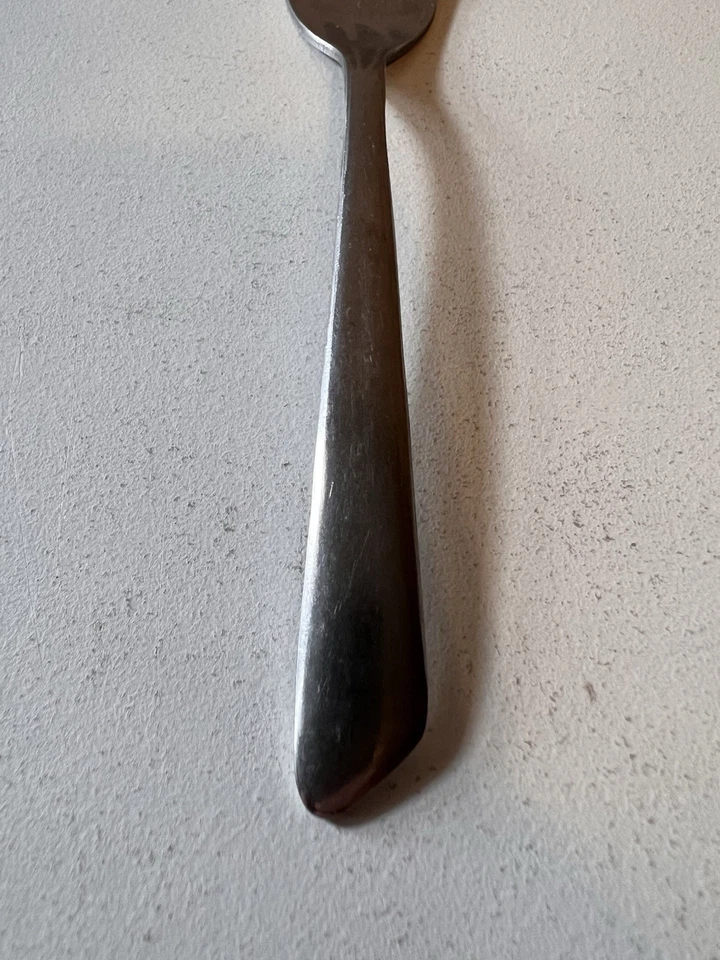 WORLD INOX EE. UU. 1 tenedor de ensalada cubiertos de acero inoxidable ángulo en el mango Foto 3 de 4