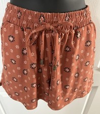 Pink Rose Stretch Floral Shorts With Drawstring Waist And Pockets M